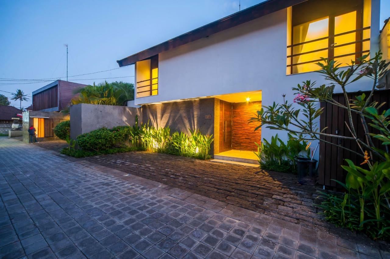 Tirta Villa Sanur  Exterior photo