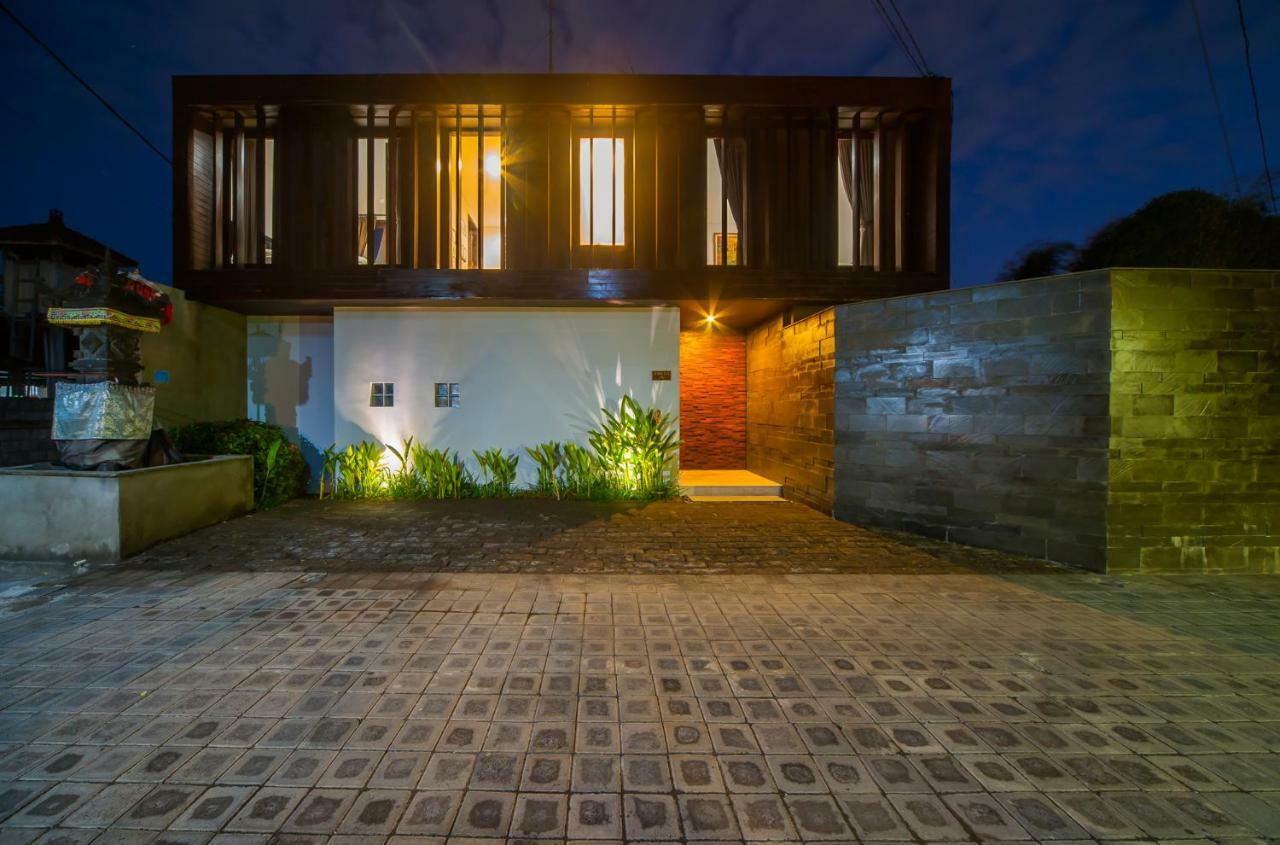 Tirta Villa Sanur  Exterior photo